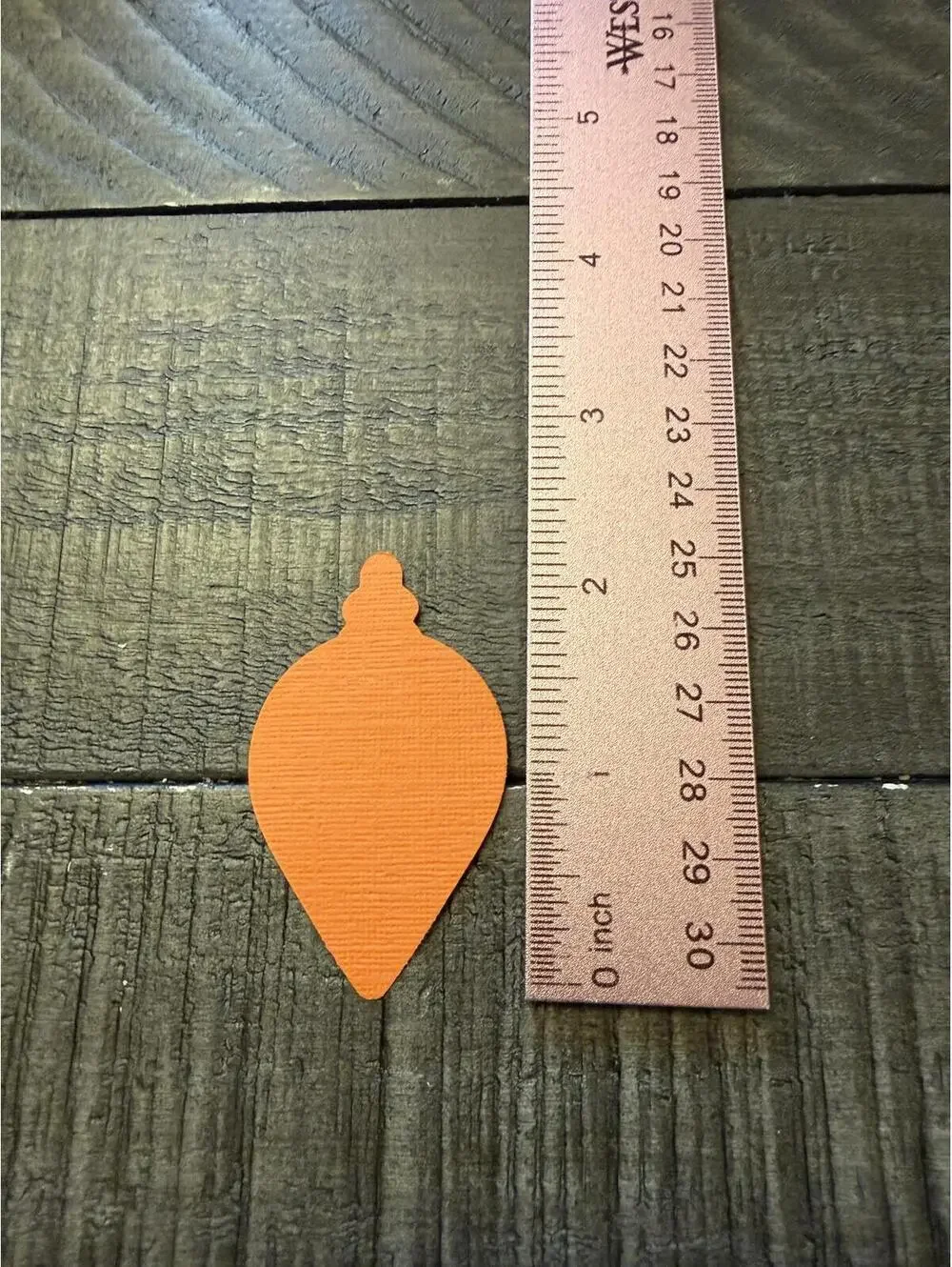 Stampin’ Up Gleaming Ornament Shape Punch